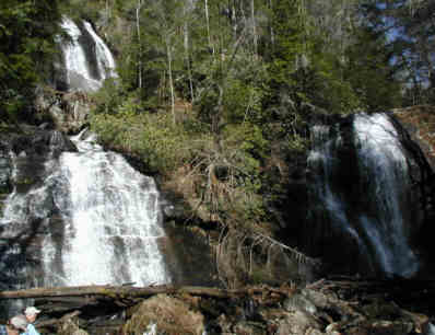 Beautiful Anna Ruby Falls!