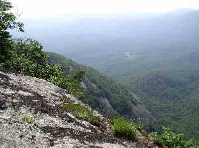 Breathtaking views of the rock cliffs.