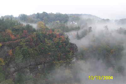 Looking straight across to the other side of the gorge.
