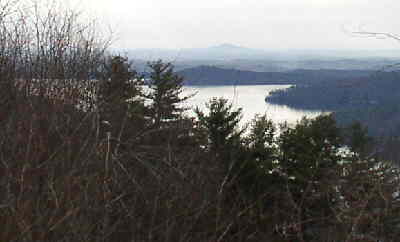 At the start of the trail, we get this nice view of the Bad Creek Project Lake.