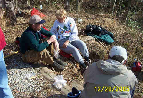 Lunchtime on the trail!