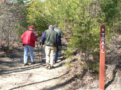 With all of the nice trail markers, it would be difficult to get lost here!