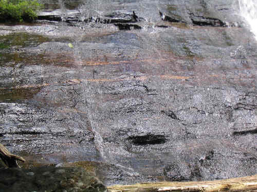 Geology report: The falls are formed by a layer of hard quartzite.
