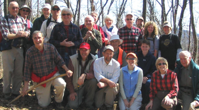 The OFHC gang for today's hike. (LR kneeling) Dan Ross, Pom Sinnock, Bruce O'Connor, Dick Metzgar, Leigh Ann Miller, Julie Rowland, Geri Whitaker, David Whitaker (LR Standing) Jack Jacobi, Wayne Miller, Bob Thompson, Joe Raguckas Carole Raguckas, Phil Achey, John Bellamy, June Bellamy, Jack Slaton, Jack Wintle, Carole Wintle, Jeanne OConnor.