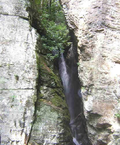 Raven Cliffs and Falls!