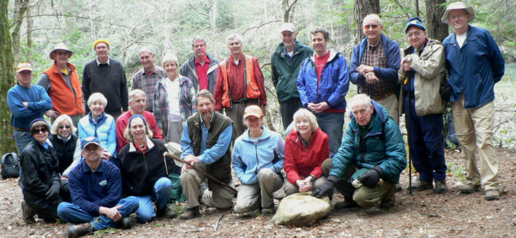The OFHC for today's hike! (front l-r) Donna Presley, Pam Euliss, Russell Burken, June Bellamy, John Bellamy, Wanda Miller, Bruce O'Connor, Leigh Ann Miller, Geri Whitaker, David Whitaker. (standing l-r) Vic Robson, Wayne Miller, Pom Sinnock, Dan Ross, Jeanne O'Connor, Chuck Crisp, Dick Metzgar, Bob Thompson,Steve Humphries, Jack Jacobi, Doug Russell, Tony Presley.