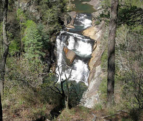Looking straight down into the gorge.