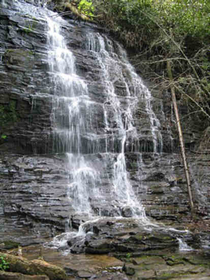 Beautiful Spoon Auger Falls, near Burrell's Ford.