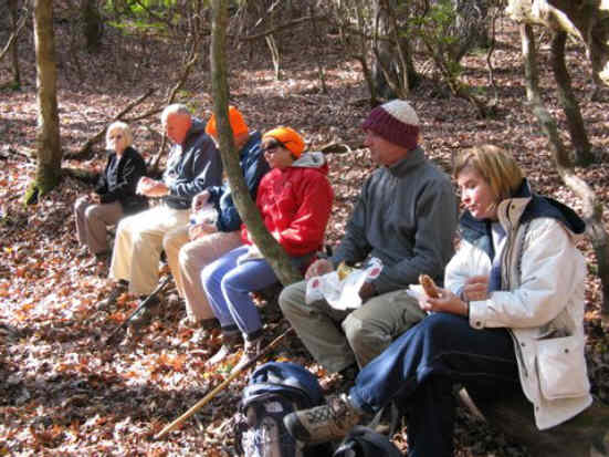 Lunchtime on the trail...