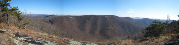 A panorama from Cow Rock.