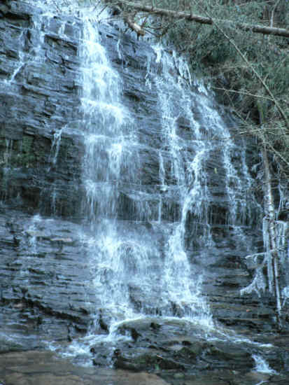 We took the side trail up to Spoonauger Falls! icy!