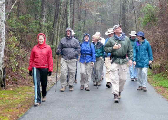 We're on the trail like old times! Wayne is hiking!