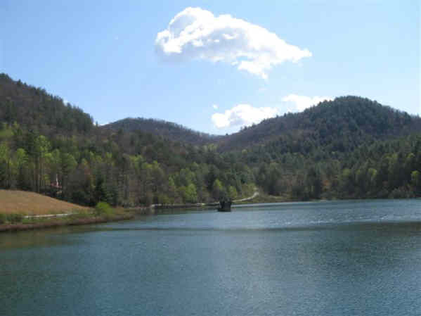 A beautiful mountain lake.
