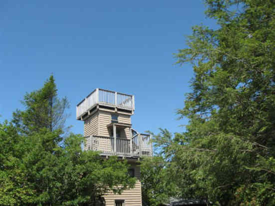 The observation tower at "The Mountain".