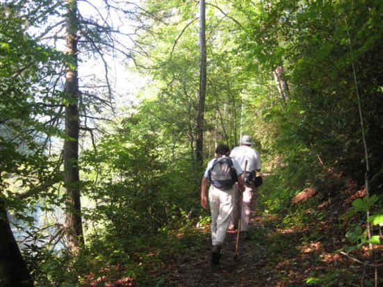Hiking along the Chattooga River