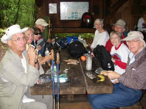 Lunchtime in the shelter!