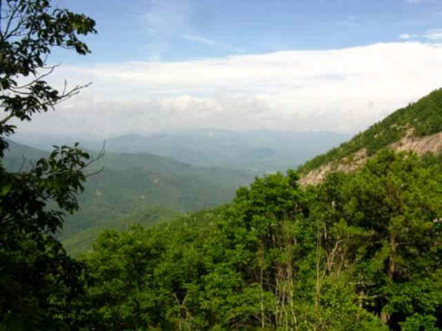 Many great vistas on this hike!