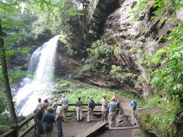 We enjoy the viewing platform on the other side.