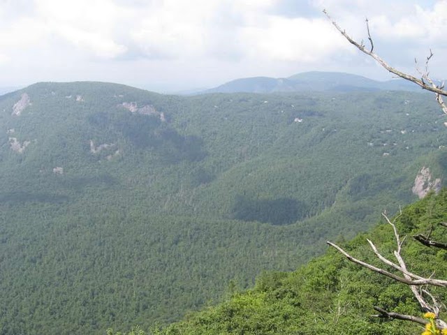 Nice mountain views!