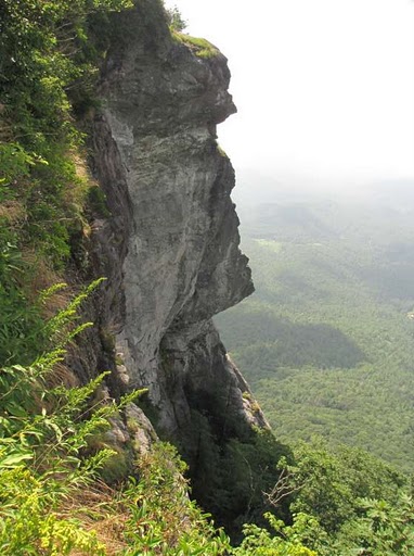 Awesome rock face called Devil's Courthouse.