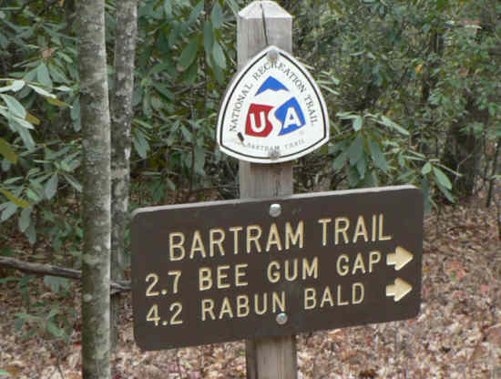 Trail sign near the start.