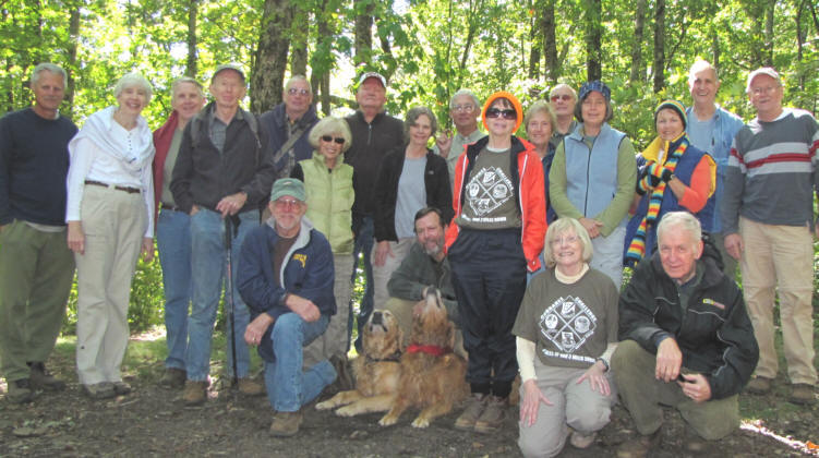 The OFHC gang for today's hike. (l-r) Jim Driggers, June Bellamy, John Bellamy, Phil Brownrigg, Vic Robson, Don Preece, Pam Euliss, John Mooneyham, Carole Wintle, "Ty and Jessie", Jack Wintle, Bill Hunt, Donna Presley, Jeanne O'Connor, Jack Jacobi, Geri Whitaker, Karen Brown, David Whitaker, Donee Zarwell, Dan Ross and Tony Presley.