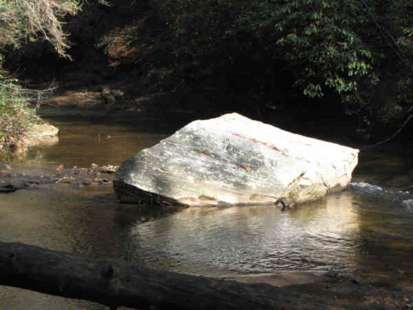 A tranquill spot along Panther Creek.