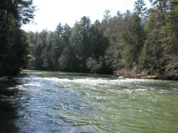 A nice spot along the river!