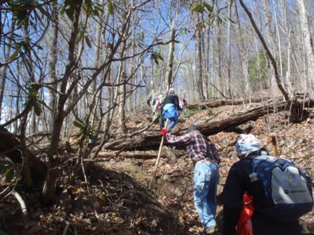 The steep climb up to Pinnacle Knob.