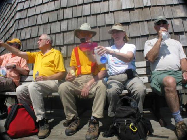 Lunchtime on the observation decks at the visitors center.