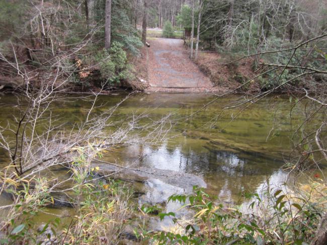This is the boater access point for rafts and kayaks.