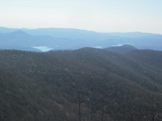 From the vista, we see Lake Burton in the valley!