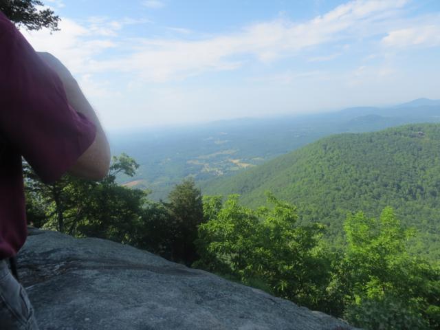 Walking down to the rim of the rock face, we get breathtaking views!
