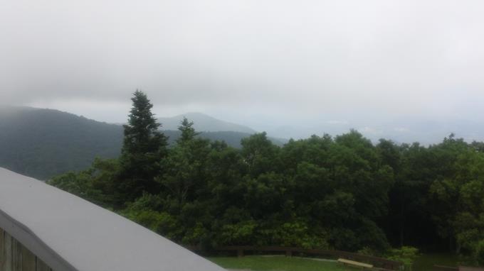 Looking southward toward Tray Mountain.