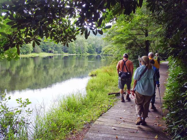 The Cliffside Lake Trail loops around the shoreline of this beautiful lake.