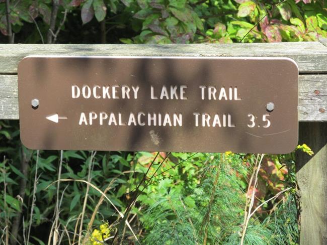Trail sign at the dam.