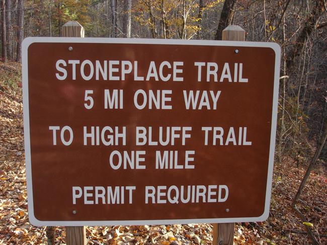 Information sign at the trailhead.