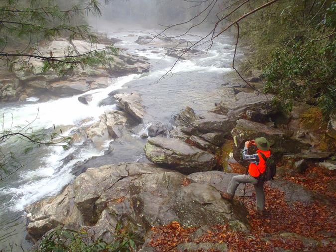 We took the short trail down to Bull Sluice Rapid!