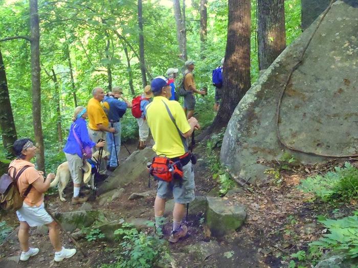 Lots of huge boulders along the trail.