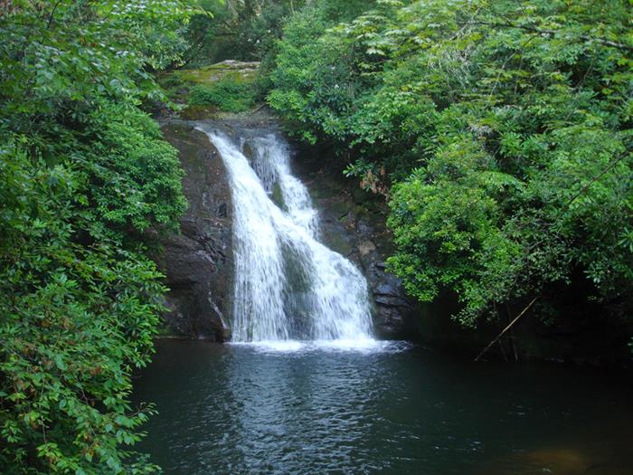 Beautiful Blue Hole Falls!