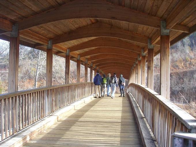 Crossing Nonah Bridge.