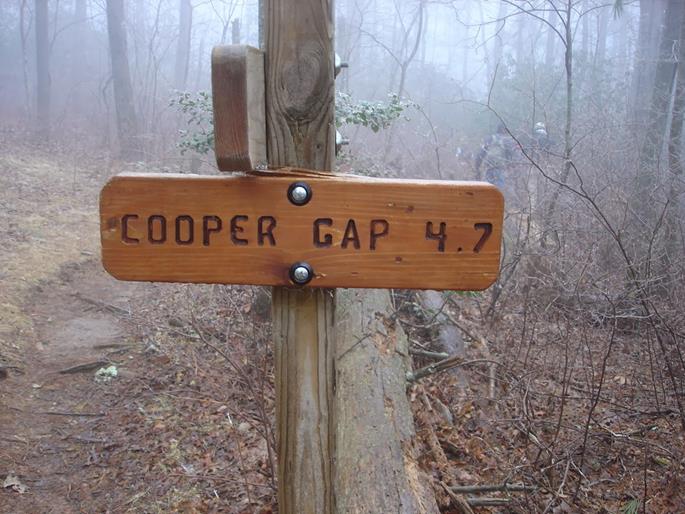 Trail sign near the start as we head south.