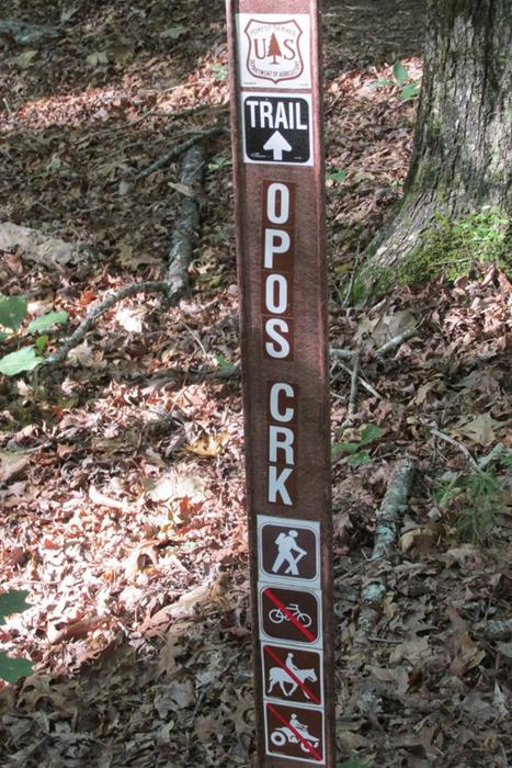 Marker at the start of the trail.