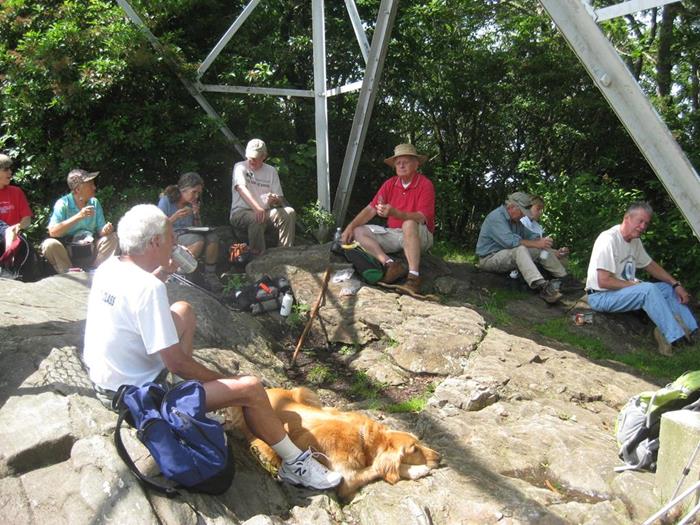 Lunchtime at Albert Mt.!