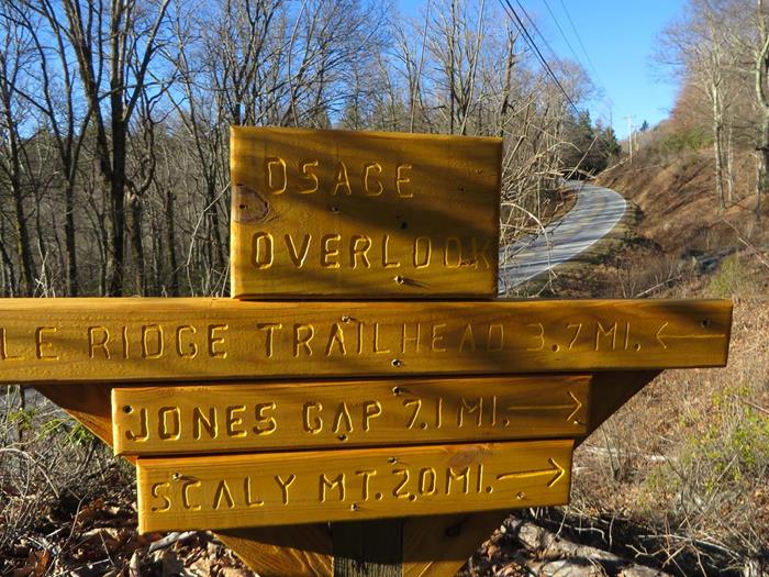 Nice new trail sign at the start.