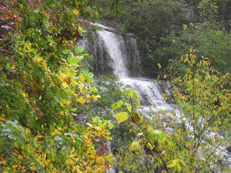 Beautiful Issaqueena Falls!