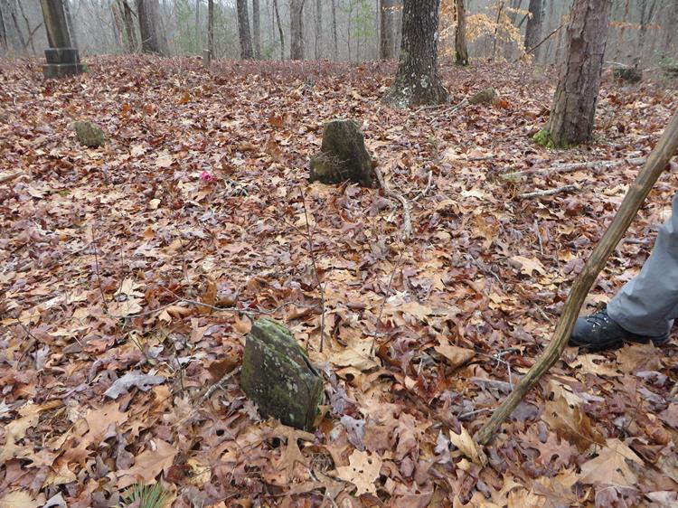 The Lathan-Edmonds Cemetery graves are mostly marked by rocks.