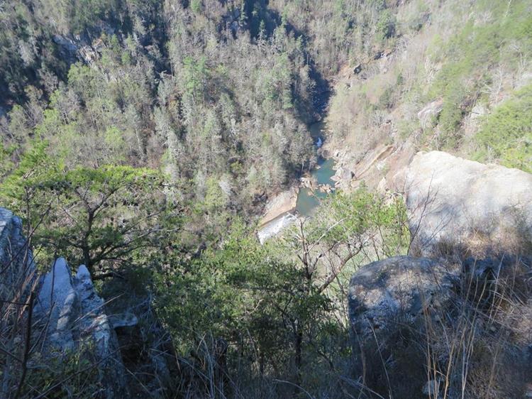 Looking deep into the gorge from Inspiration Point.