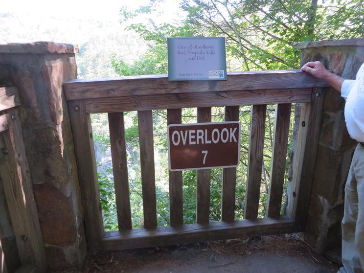 Many great overlooks all along the rim trails!