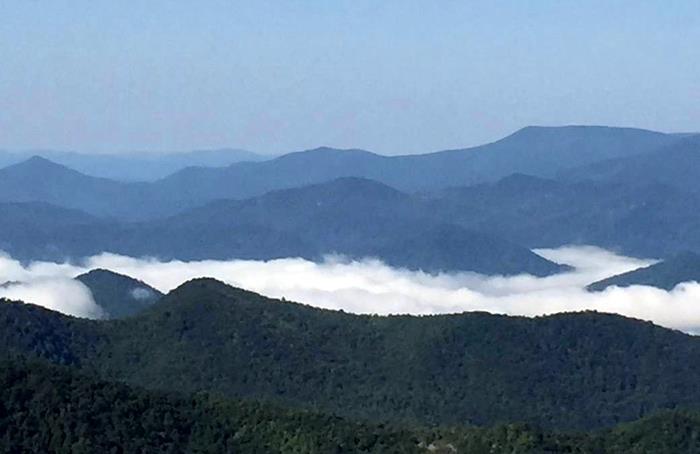 Great view from Jones Knob with clouds in the valley.